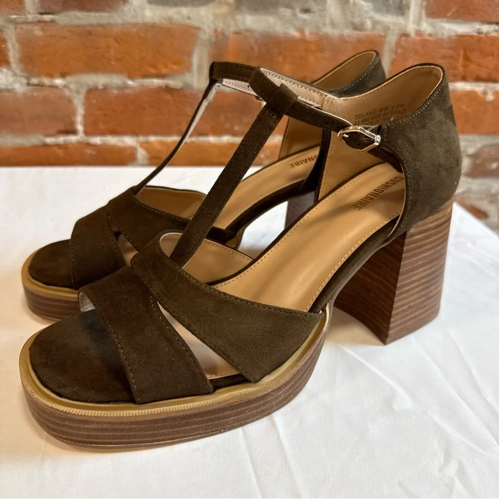 Brown Suede Platform‎ Sandals Size 9.5W NEW